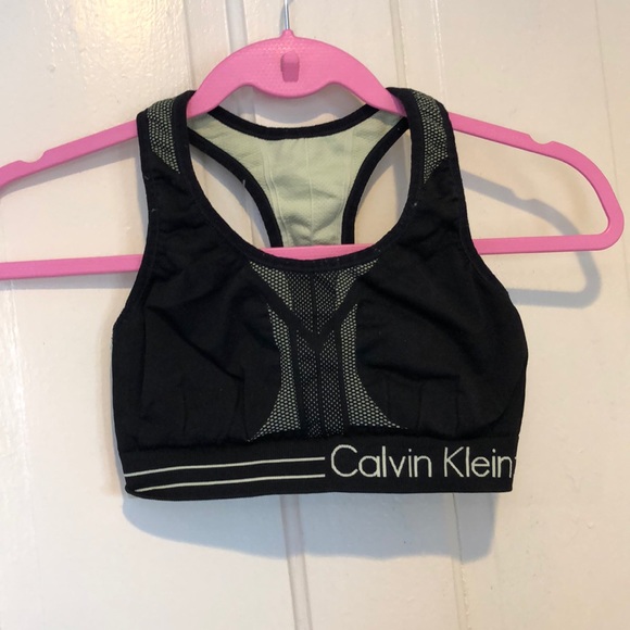 Sports bra - Picture 3 of 3